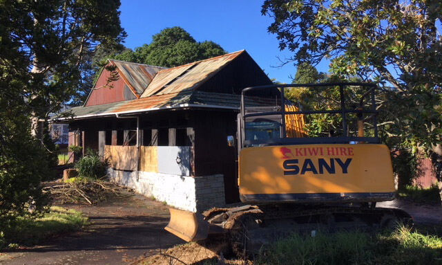 Demolition of Four Kauri site at Mt Albert